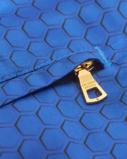 Bulldog- Outlet
